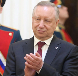 Беглов поздравил петербуржцев с Днём народного единства