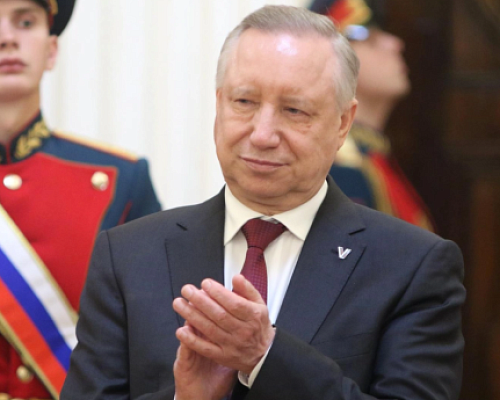 Беглов поздравил петербуржцев с Днём народного единства
