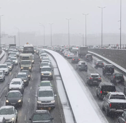 В Петербурге объявлен «жёлтый» уровень опасности