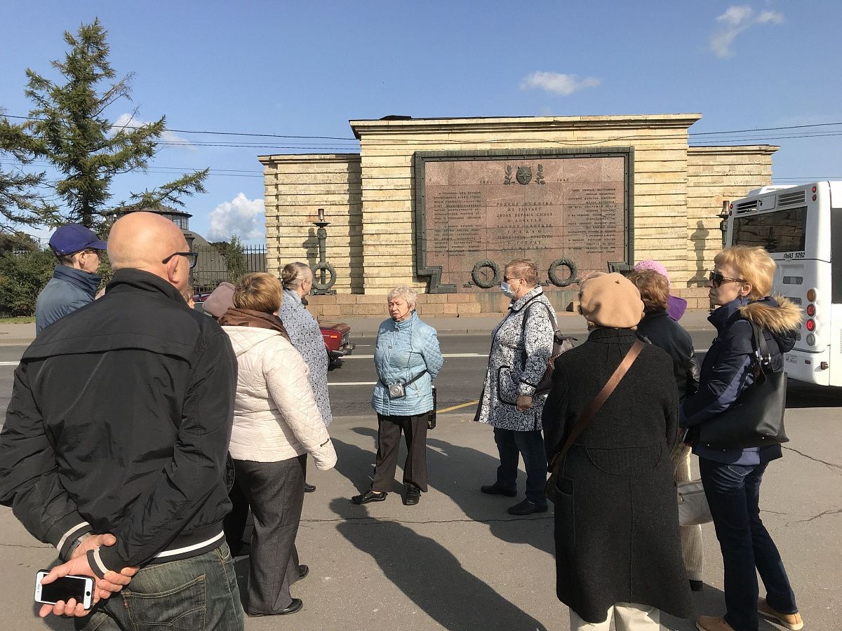 Поздравляем с Днем Рождения историка и краеведа МАРИЮ ИВАНОВНУ ГРОМЫКО Поздравляем с Днем Рождения историка и краеведа МАРИЮ ИВАНОВНУ ГРОМЫКО