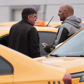 С 7 ноября в Петербурге сократится число водителей такси